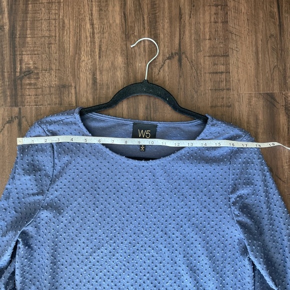 Dotted ruffled blouse - Picture 5 of 5